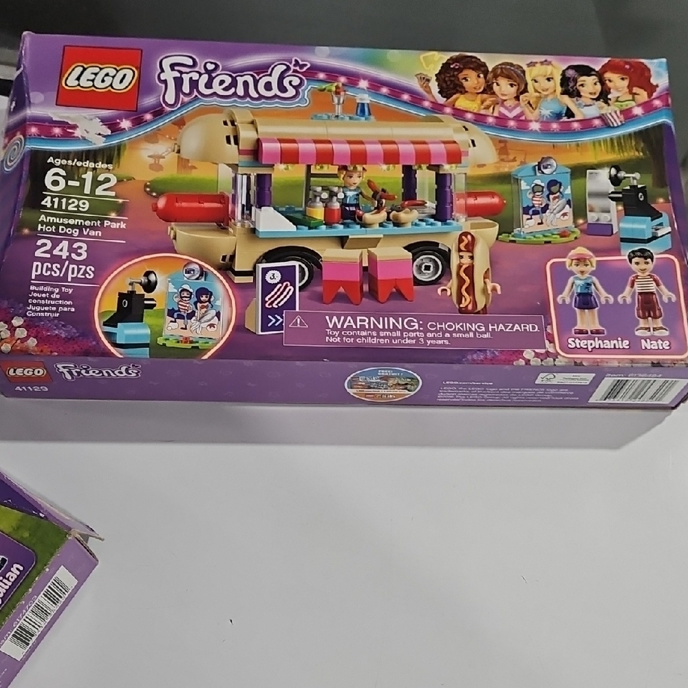 Lego Friends Instruction Booklet Lot with Pink and Purple Covers - Picture 8 of 8